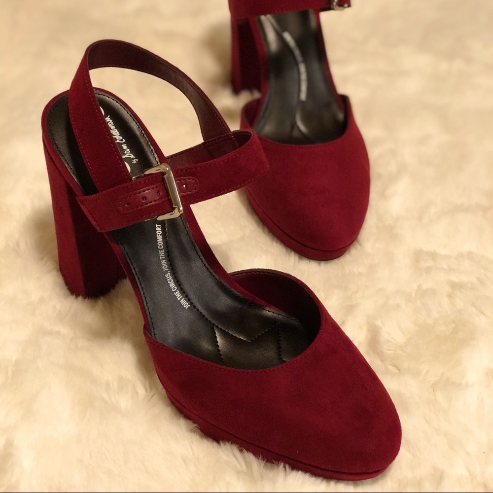 Circus by Sam Edelman Daniela Heels in Deep Berry